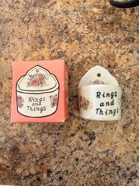 Vintage Rings and Things Wall Pocket with Floral Motif with original box